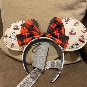 Disney Parks Minnie Mouse winter ears headband
